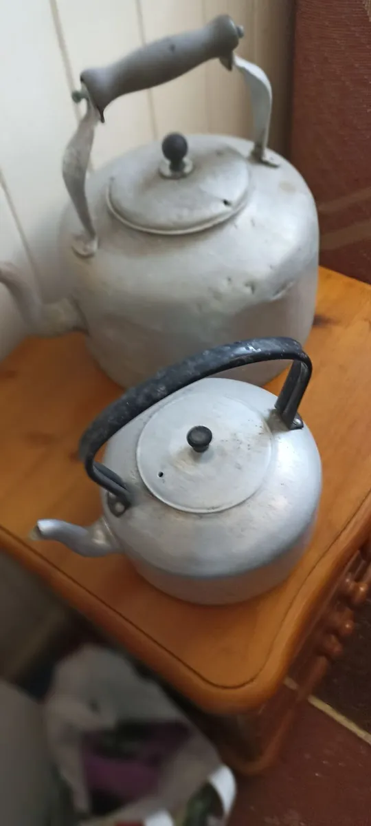 Large & Small Aluminium Kettles - Image 2