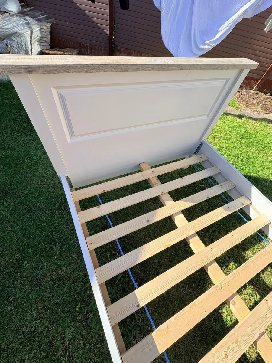 Double Bed solid frame and matching dresser table - Image 1