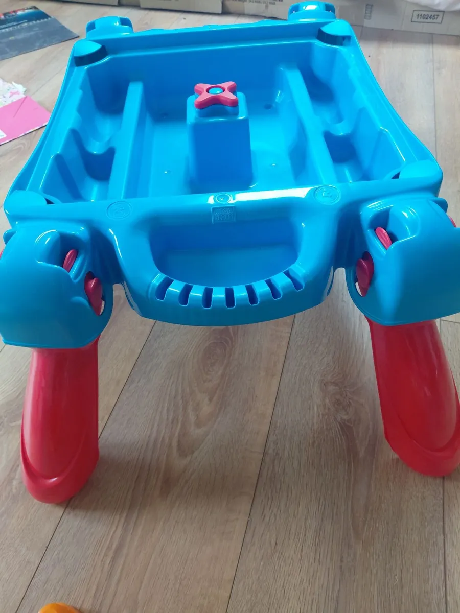 Megablocks Table - Image 4
