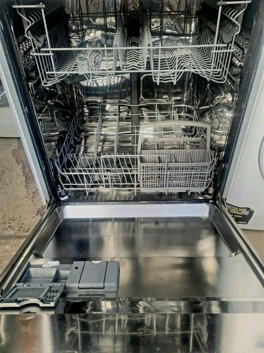 60cm Integrated Dishwasher - Image 3