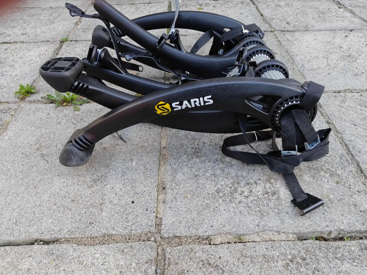 Saris Bones 3-Bike Trunk Mount Cycle Rack - Image 3
