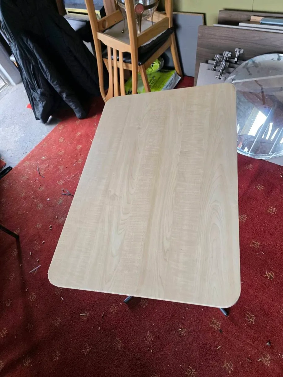 Small table - Image 1
