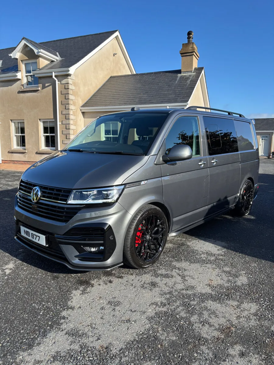 2022 Volkswagen Transporter T6.1 DSG - Image 1