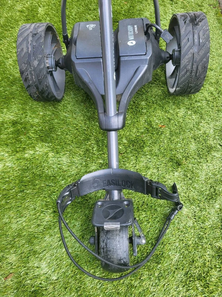 Motocaddy S-Series Electric Trolley. - Image 4