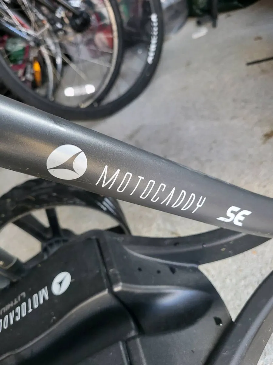 Motocaddy S-Series Electric Trolley. - Image 3