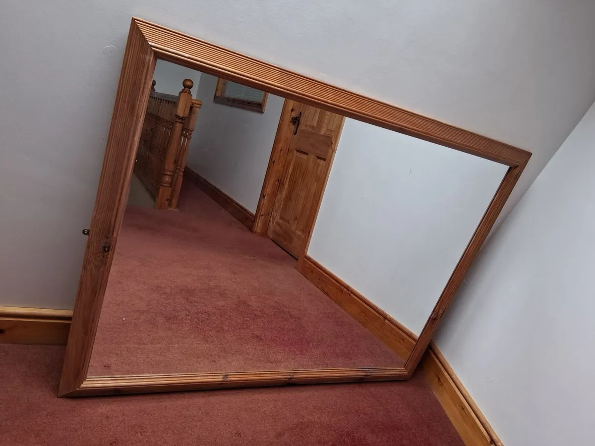 Mirror - Image 2
