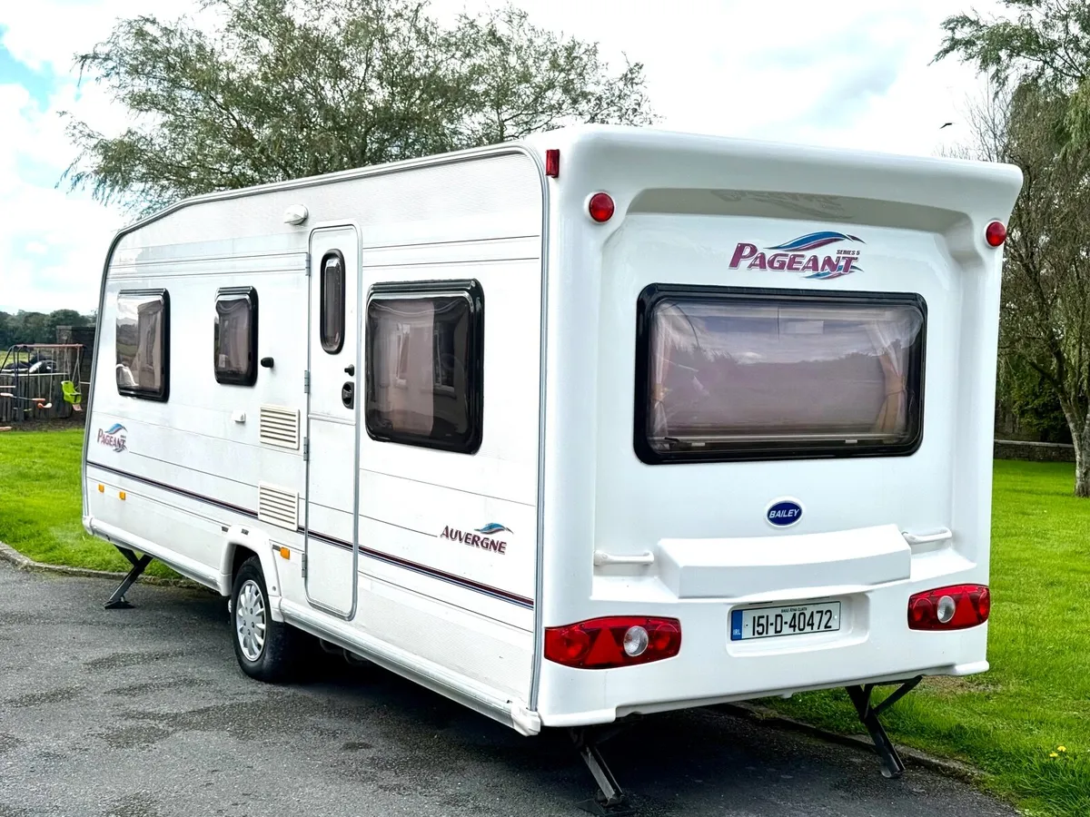 2007 Bailey Pageant  5 berth Caravan - Image 1