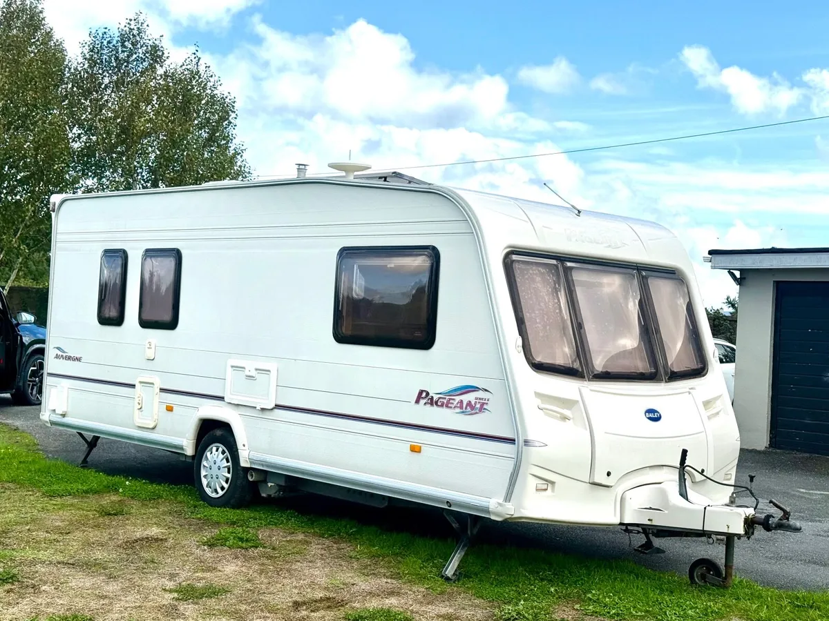 2007 Bailey Pageant  5 berth Caravan - Image 4
