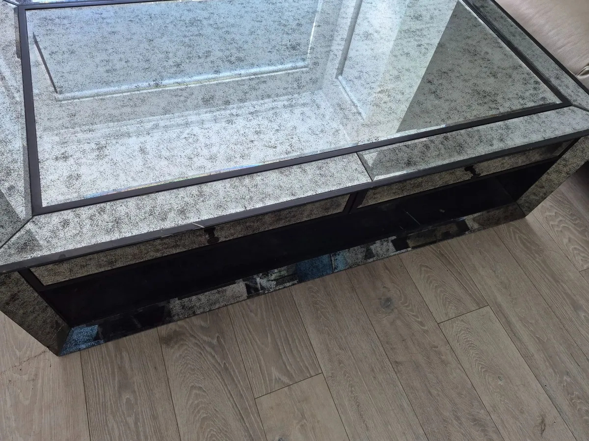 Table - Image 3