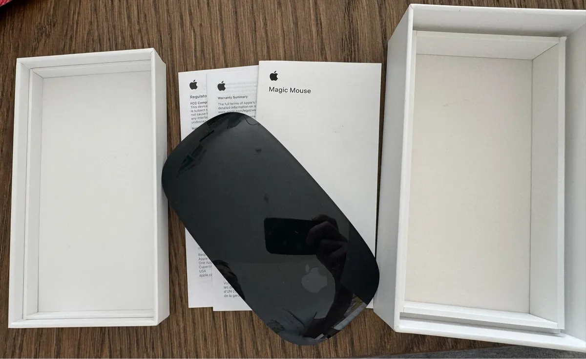 Apple magic mouse black MMMQ3Z/A A1657 - Image 3