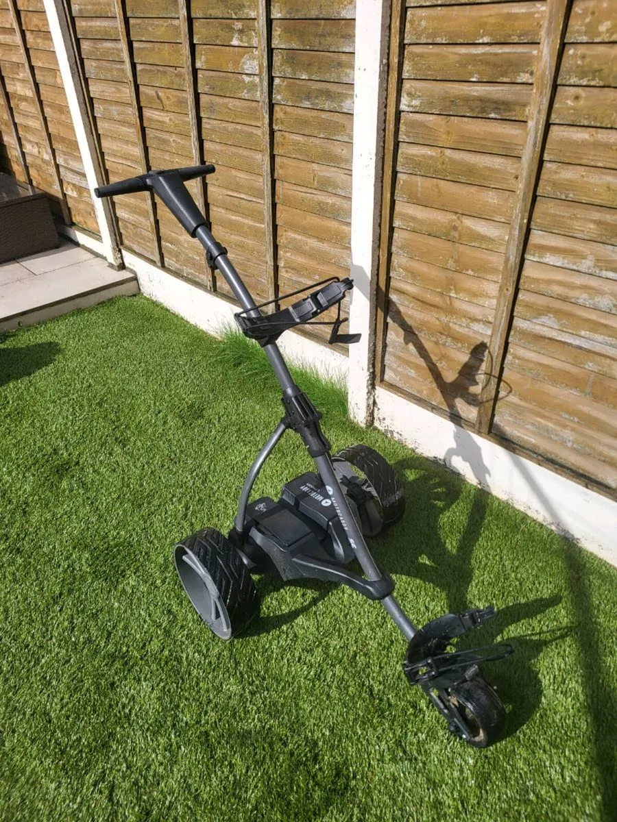 Motocaddy S-Series Electric Trolley. - Image 1
