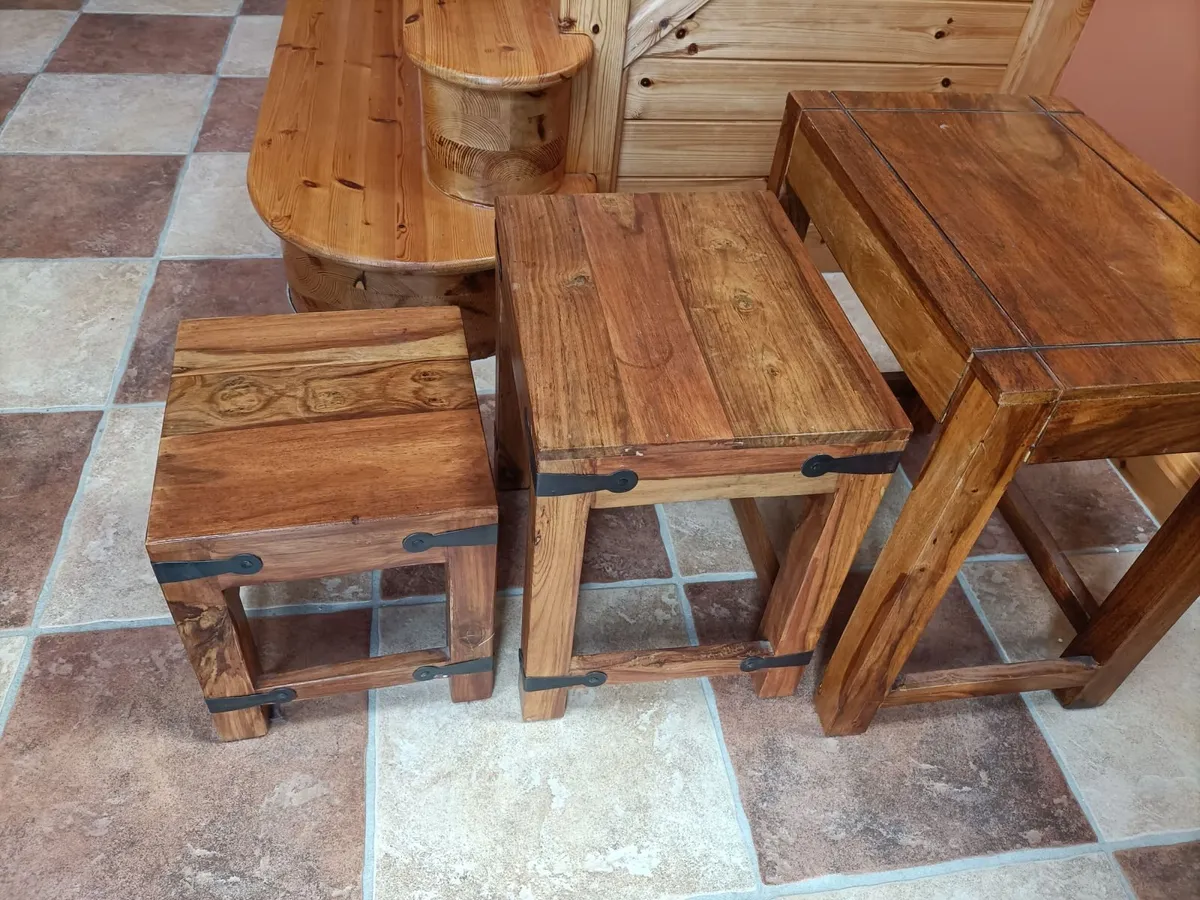 Solid nest of tables - Image 2