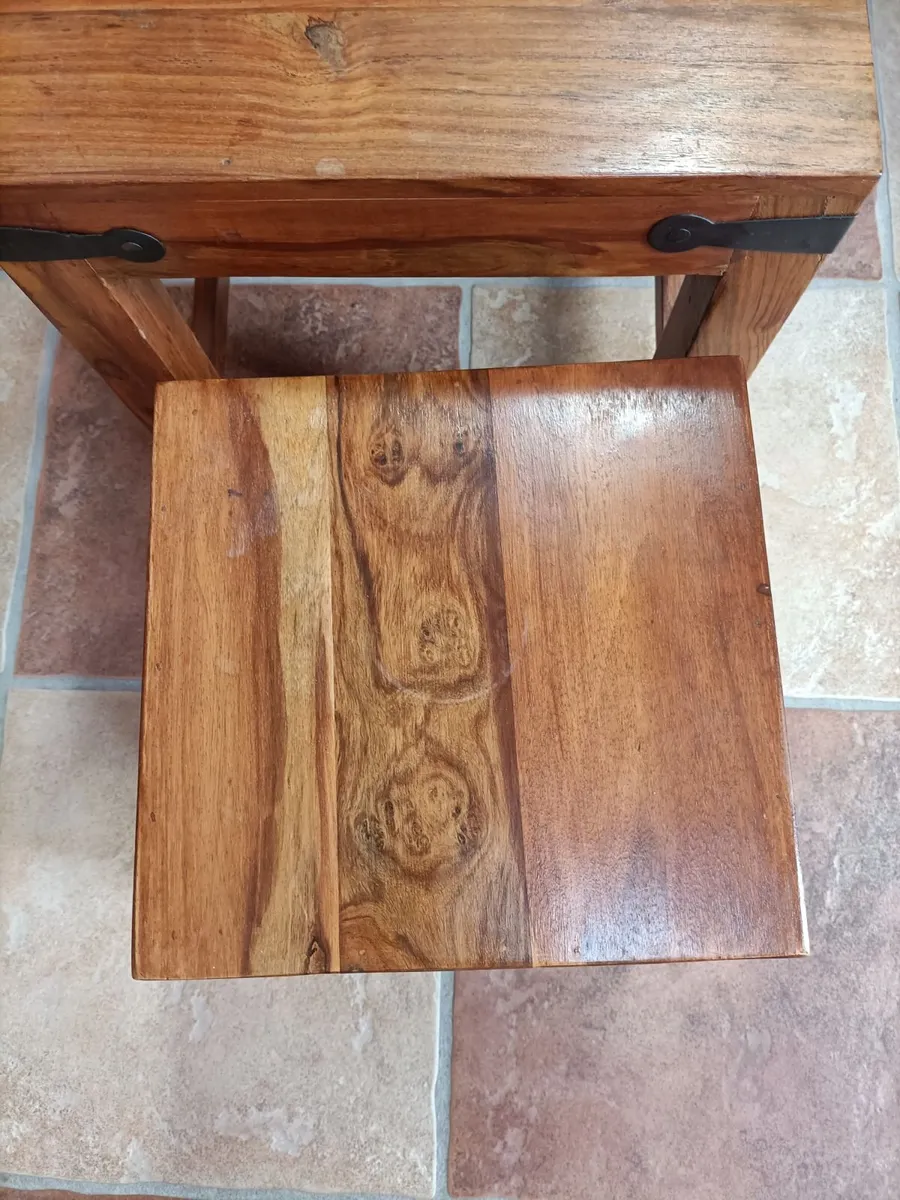 Solid nest of tables - Image 3