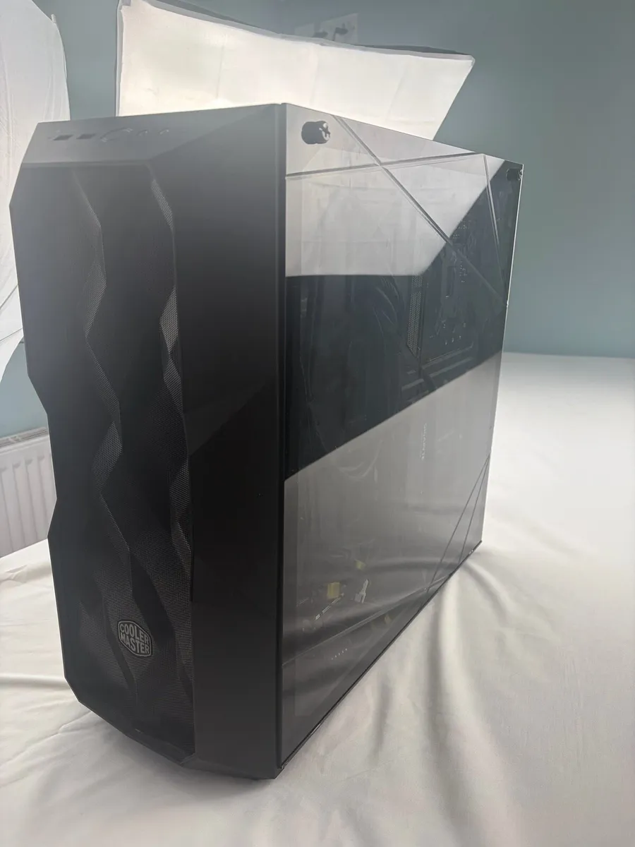 Gaming Pc i7-10700 | RTX 3060 12GB | 16 GB RAM | - Image 2