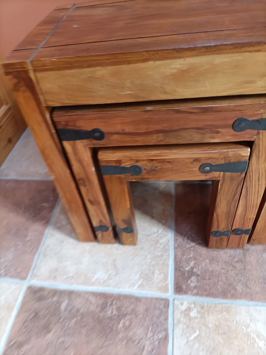 Solid nest of tables - Image 4