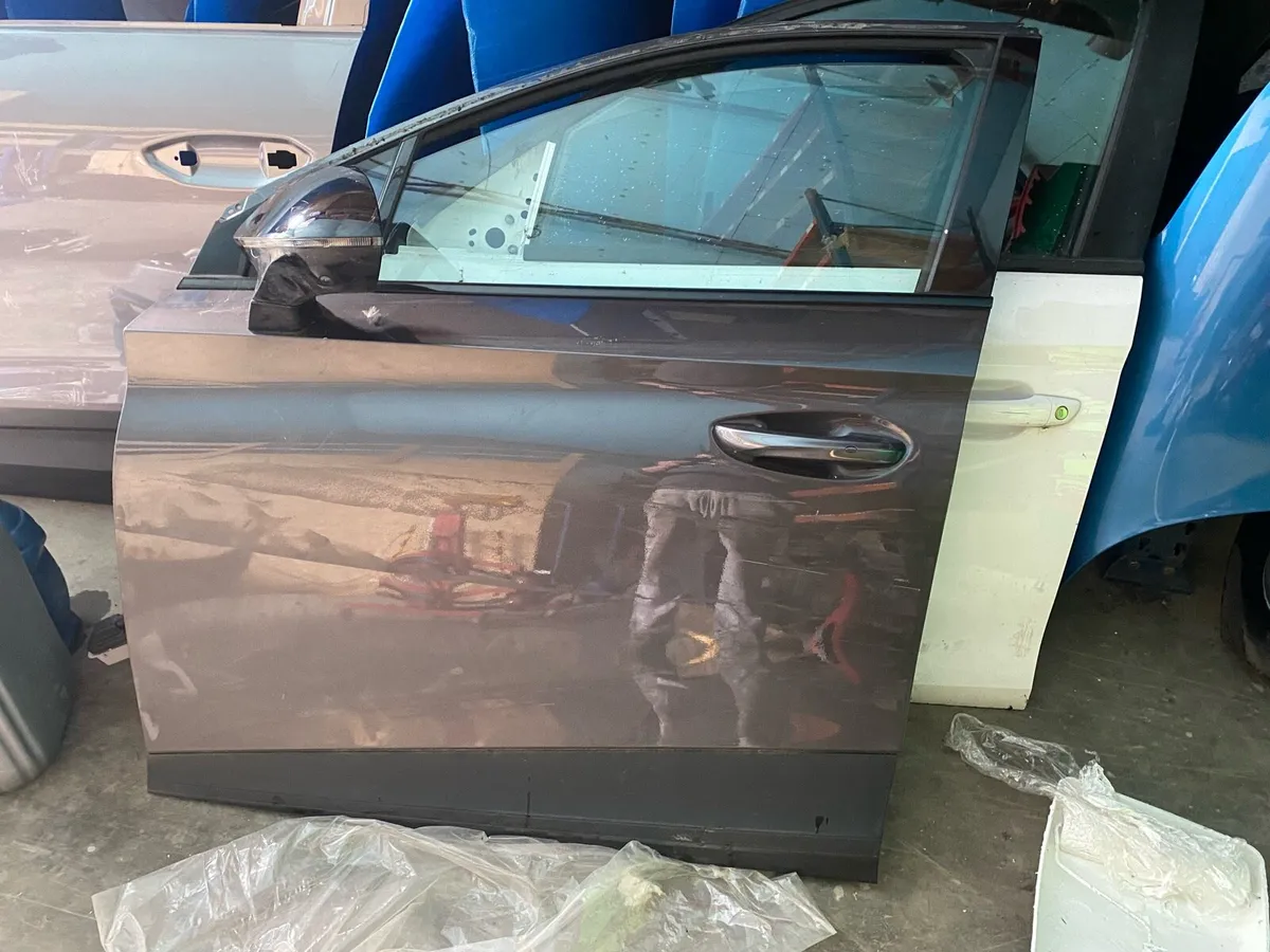 Car doors - Image 2