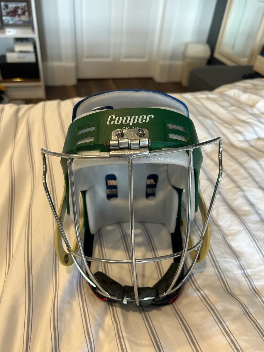 Old gen cooper helmet - Image 1