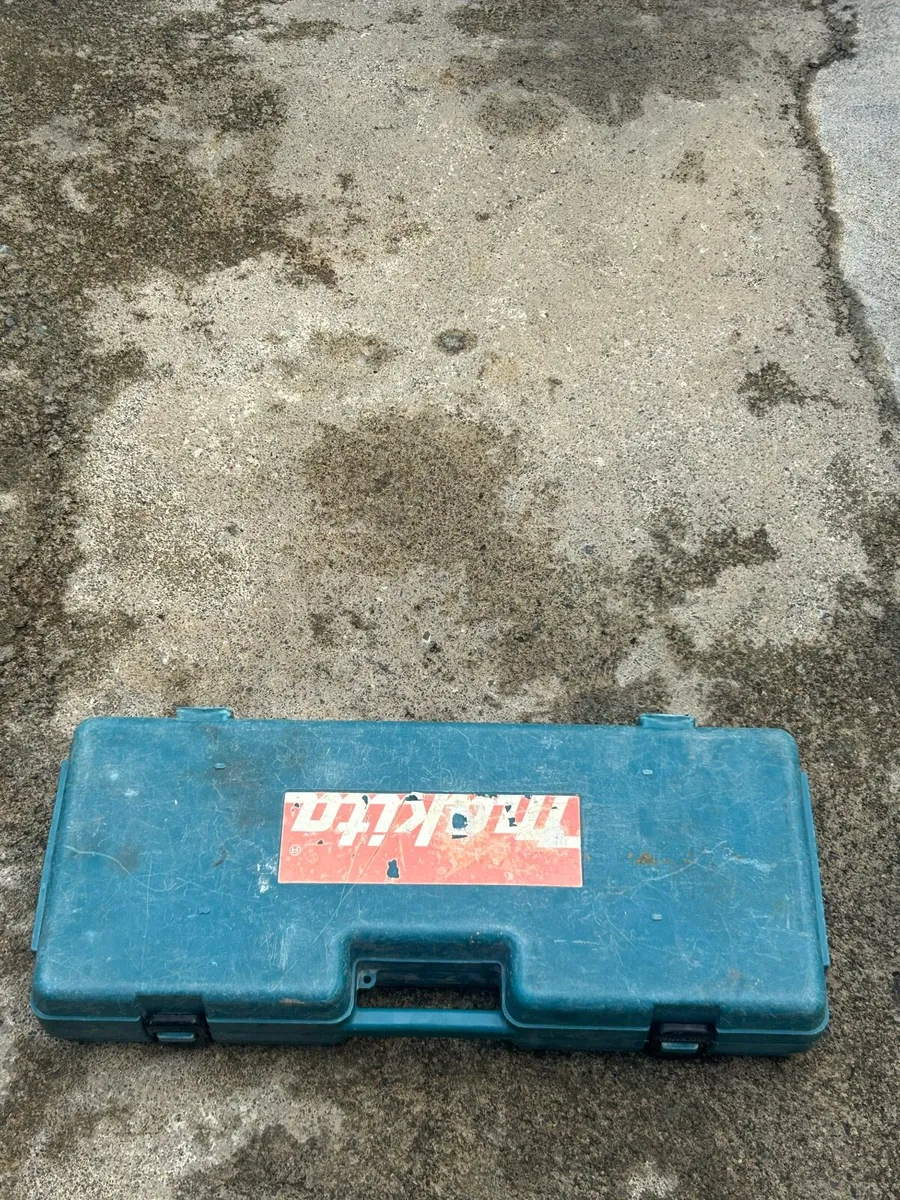 reciprocating saw - Image 1