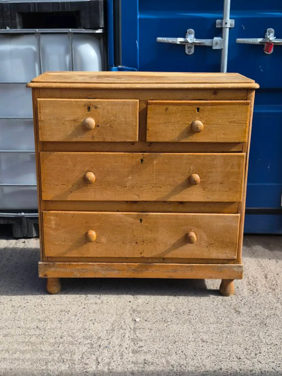 Pine Chest of Drawers - 19th Century - Image 2