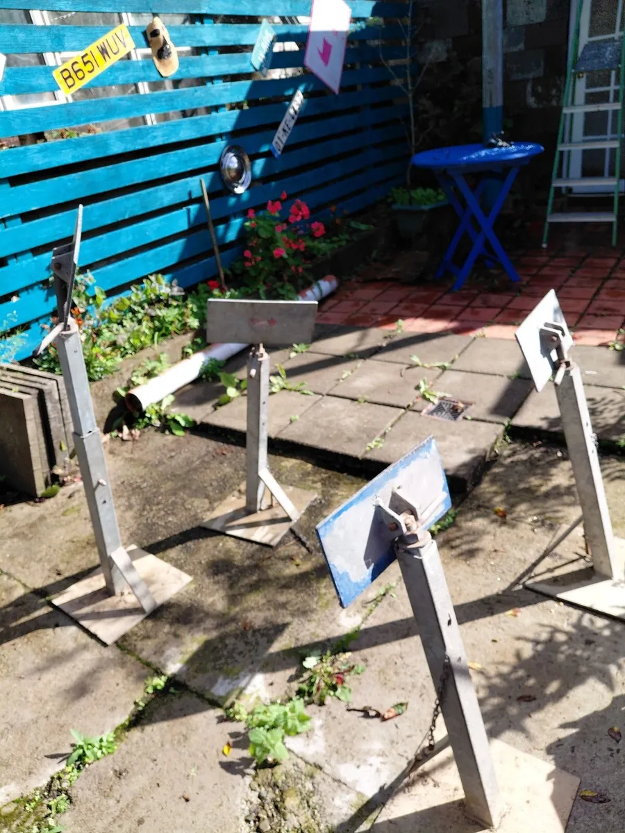 Yacht Stands - Image 1