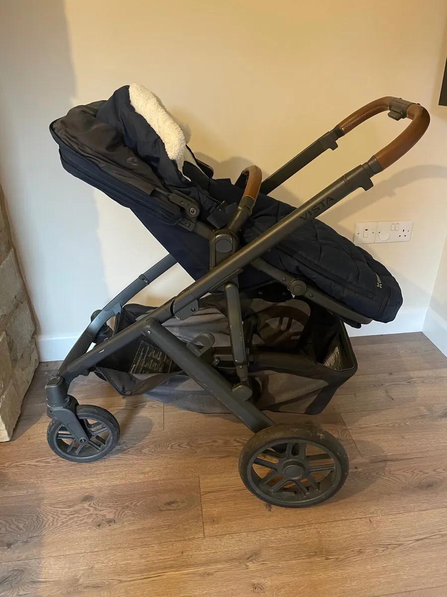 Uppababy Vista Travel System - Image 1