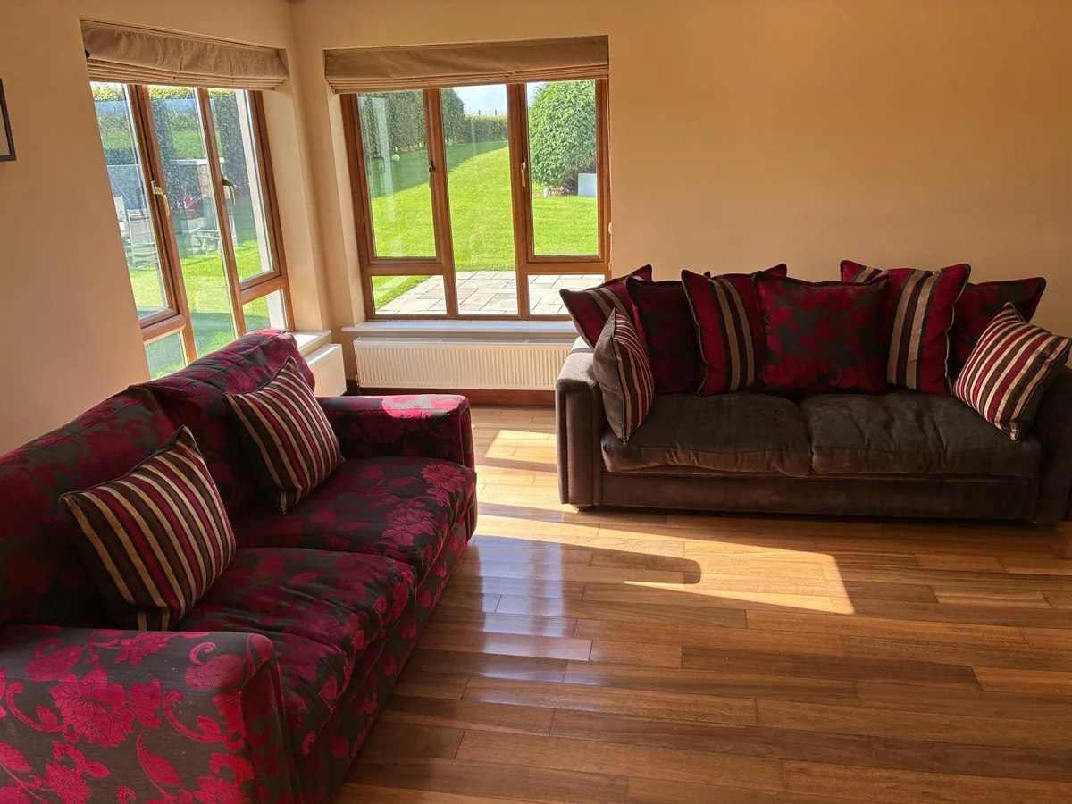 Bespoke Irish-Made Couches - Image 1
