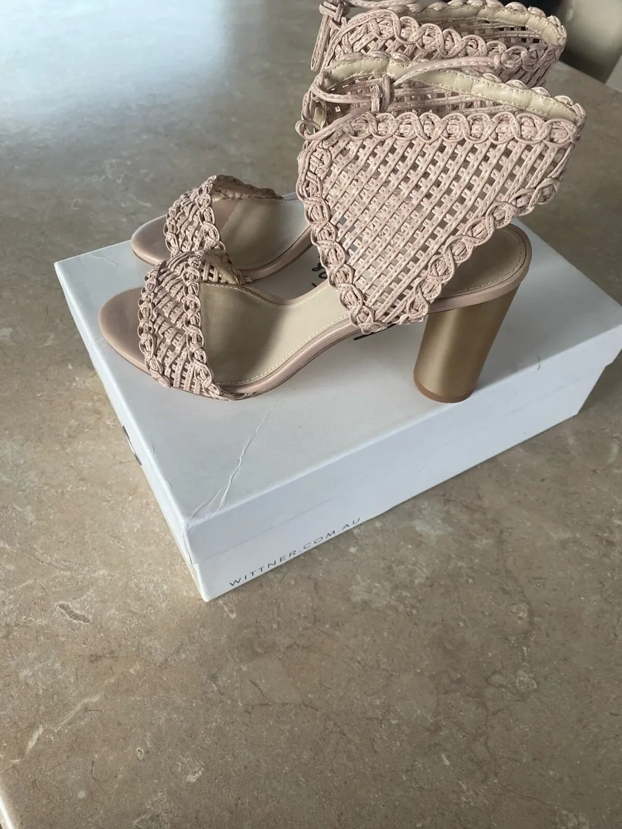 Wittner Nude Block Heel Sandals - EU38 / UK5 - Image 2