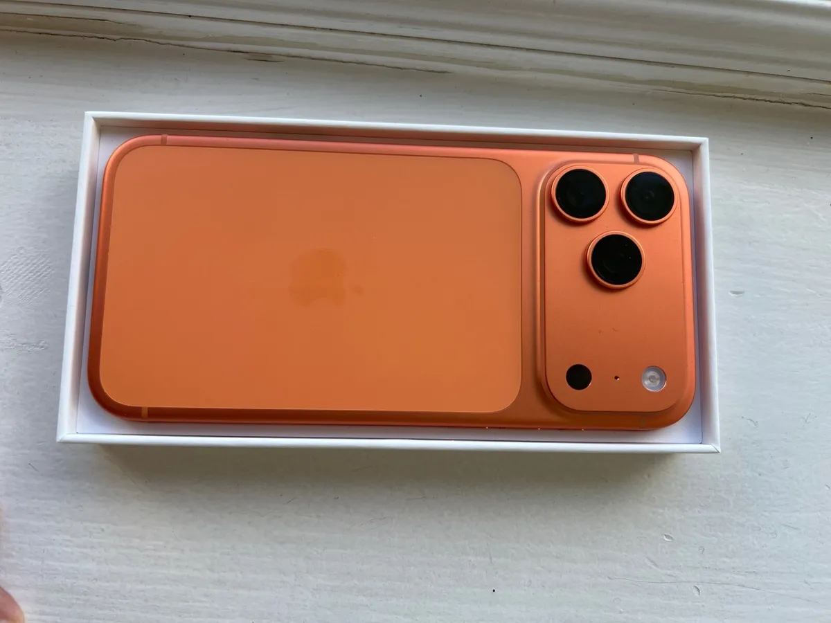 17 Pro max 256gb unlocked - Image 2