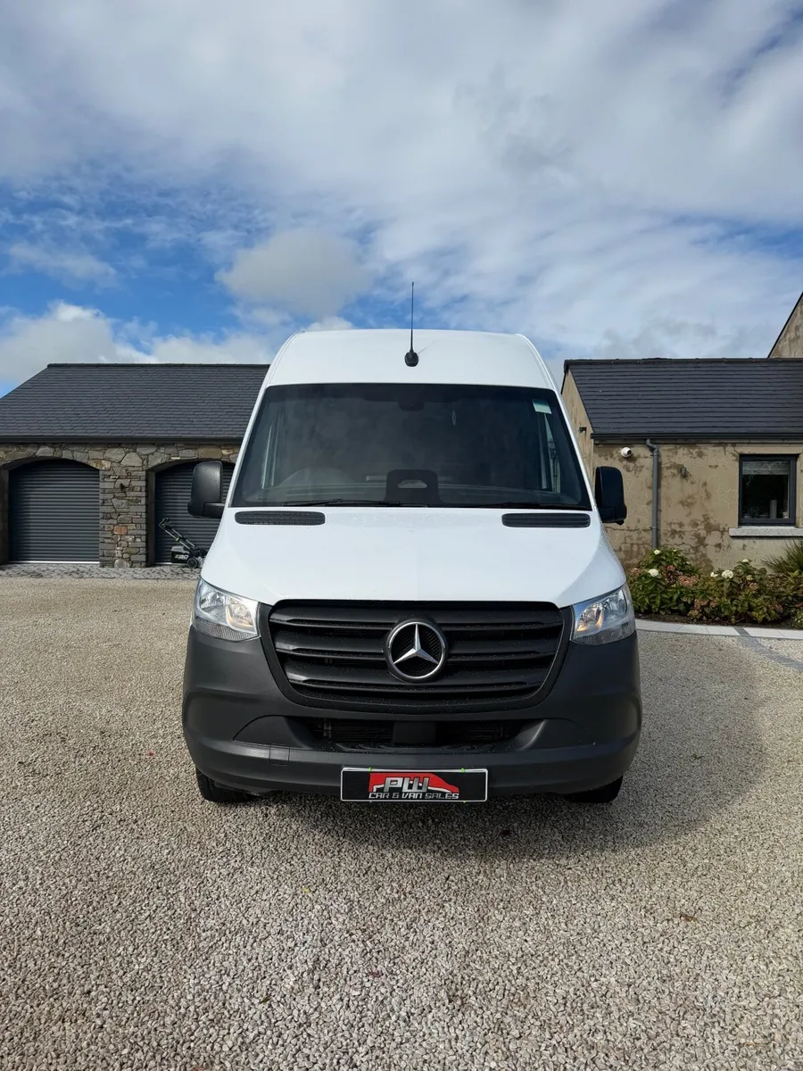 2025 (75) Mercedes Sprinter 315 Pro RWD - Image 2