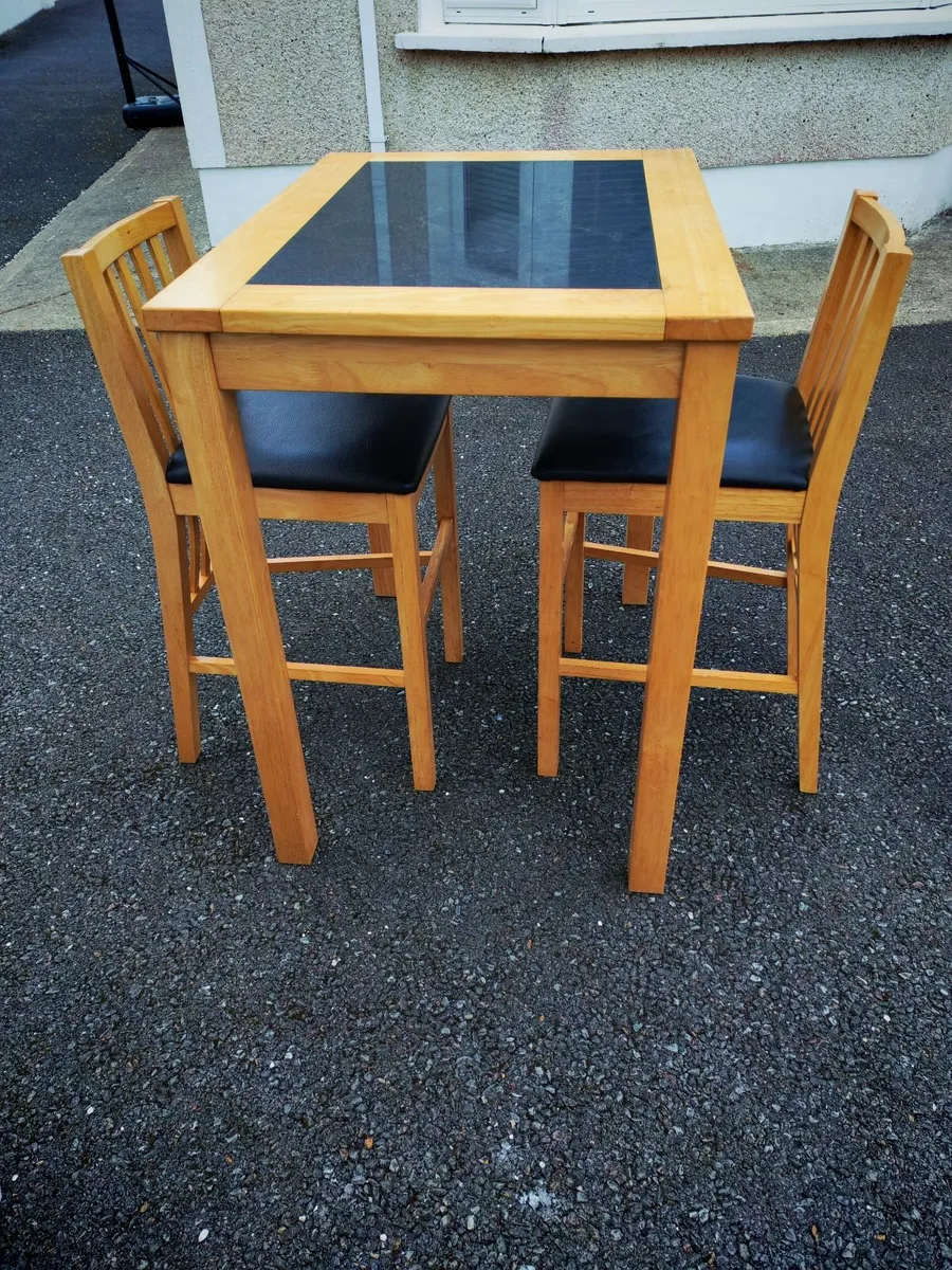 Table & Stools (Counter Height) - Image 3