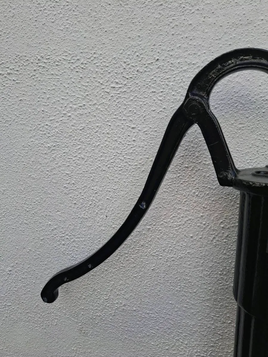 Vintage Cast Iron Hand Pump - Image 3