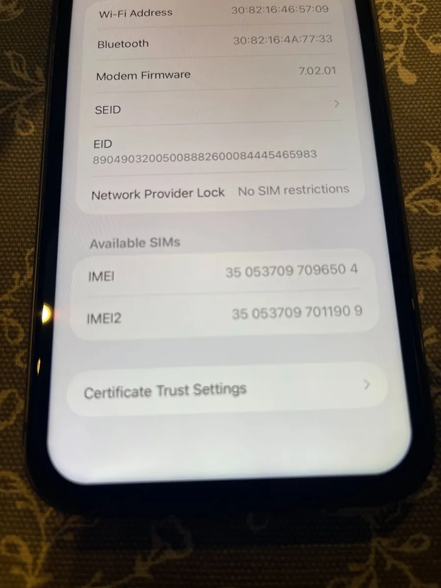iPhone 11-64GB-Sim Free - Image 4