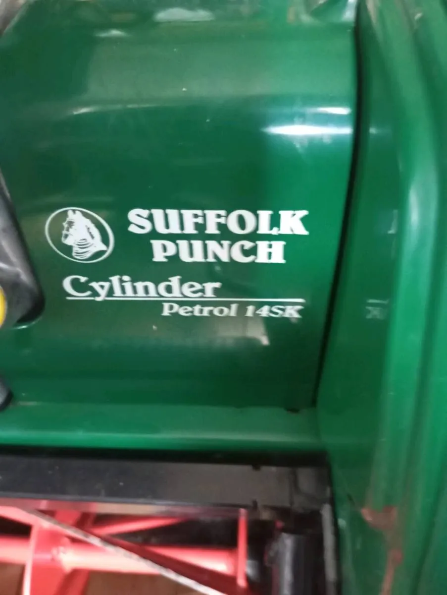 Suffolk punch 14sk cylinder mower - Image 3