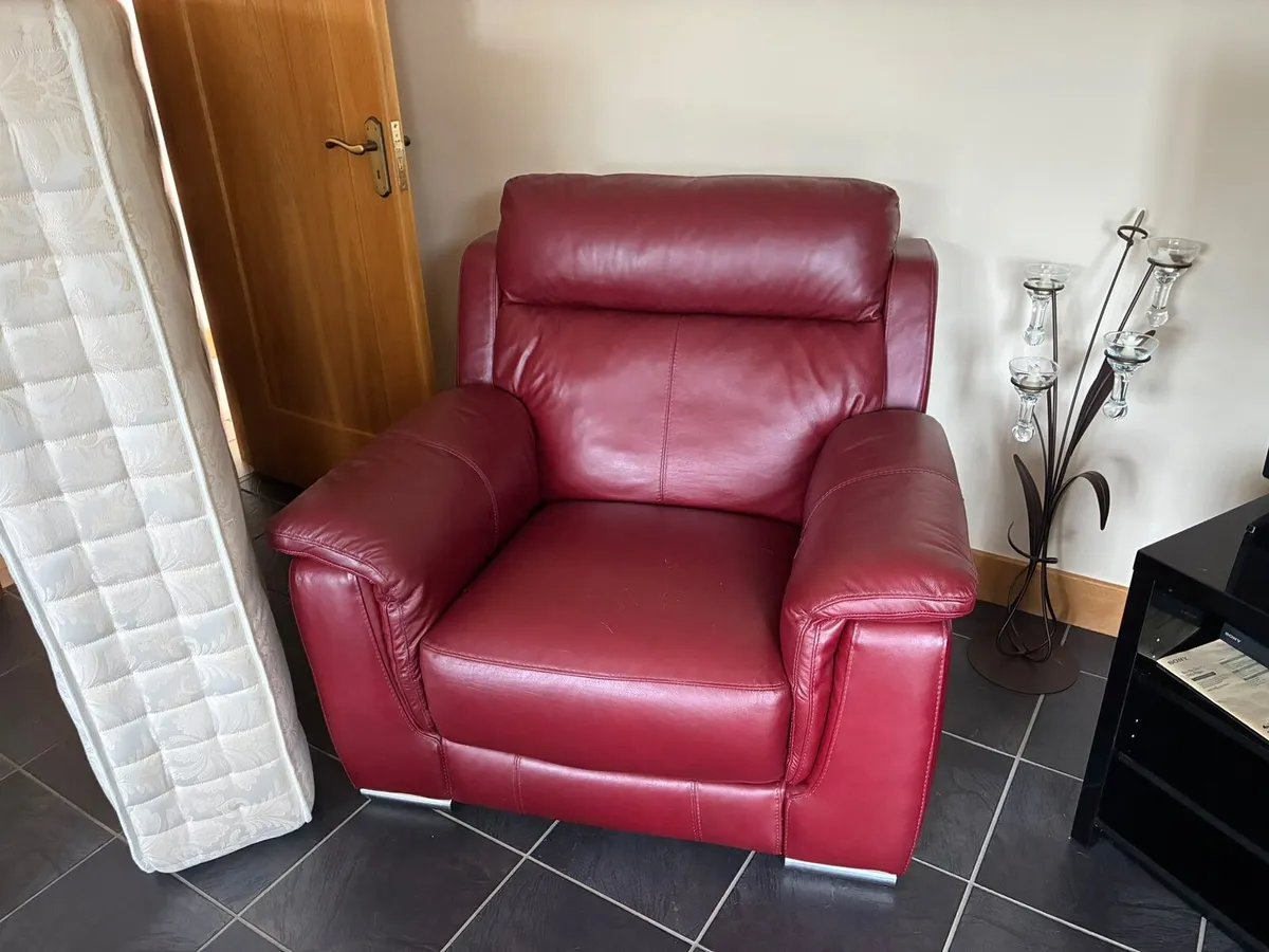 Sofa red leather 3.+ 1 - Image 2