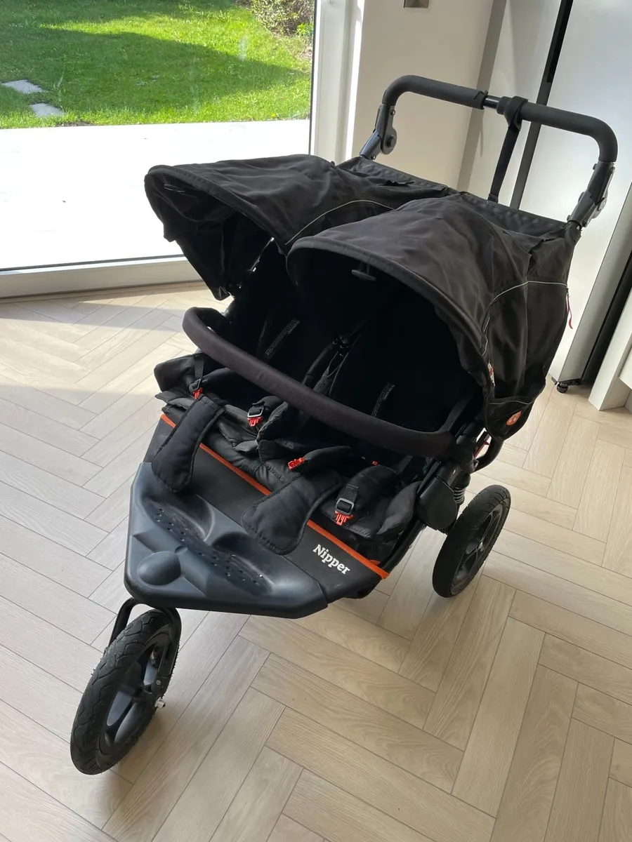 Out n About Double Buggy Nipper - Image 2