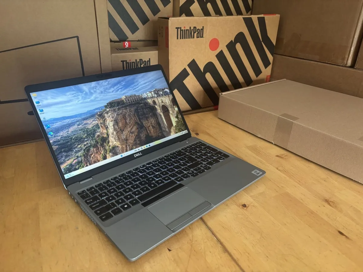 Dell Precision Engineering Laptops-i7-32GB-1TB SSD - Image 2
