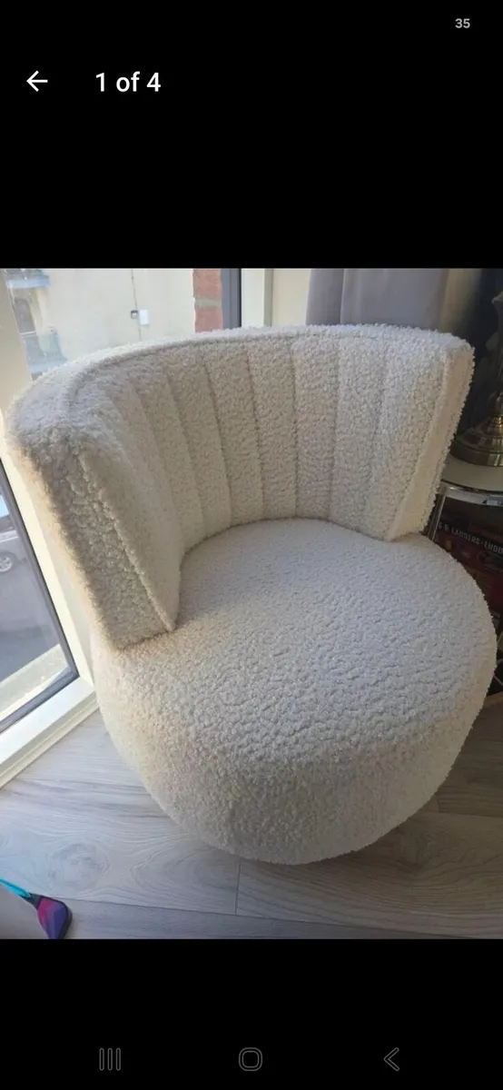 Swivel armchair - Image 1