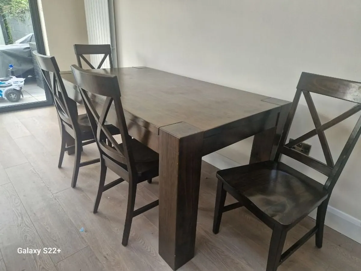Dining - Image 1