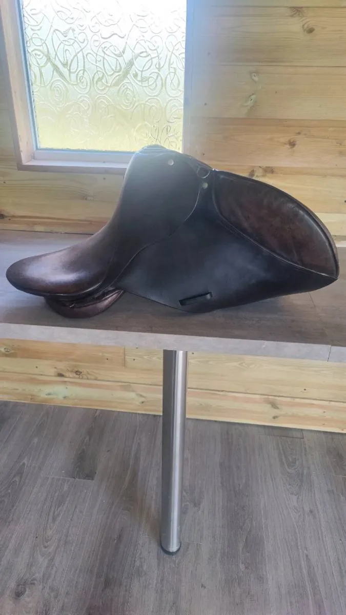 17inch Brown saddle - Image 2