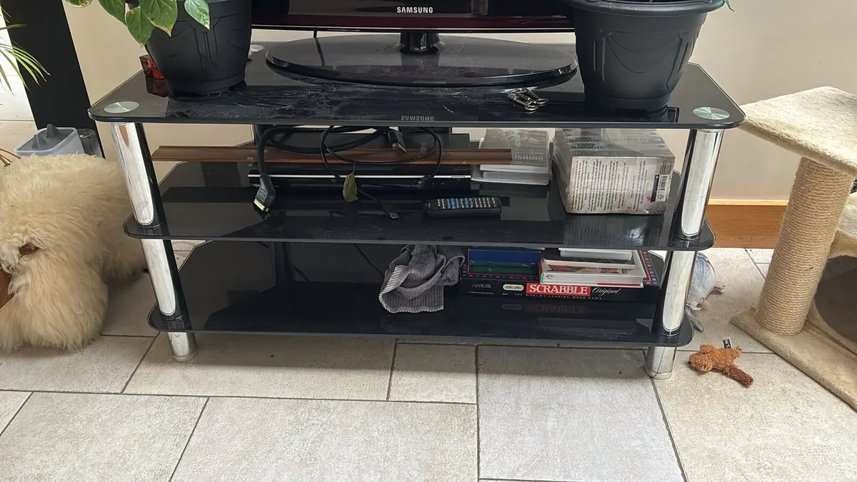 Glass TV unit