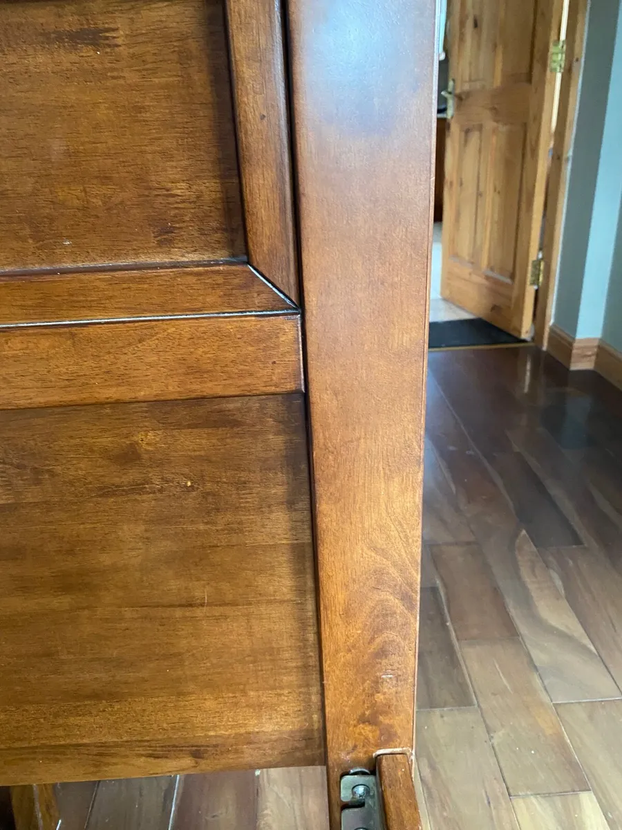 5ft Solid wood bed frame - Image 4