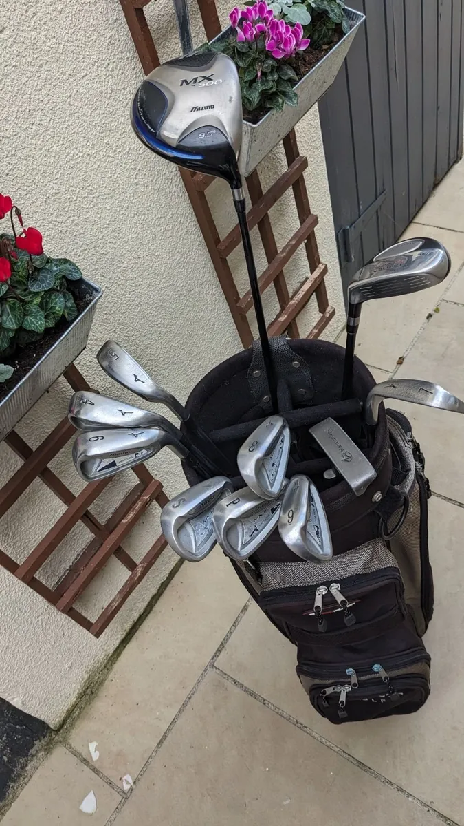Set of Mizuno Clubs - Image 2