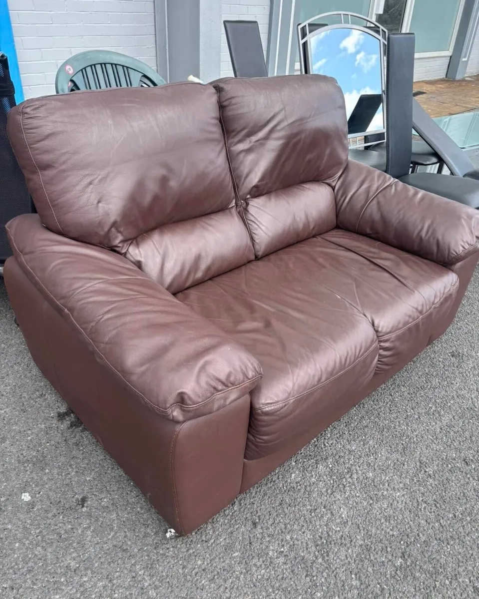 Brown leather 2 piece suite - Image 2