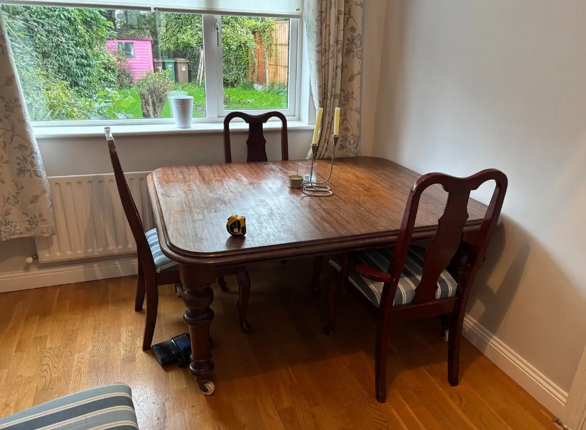 antique table - Image 3