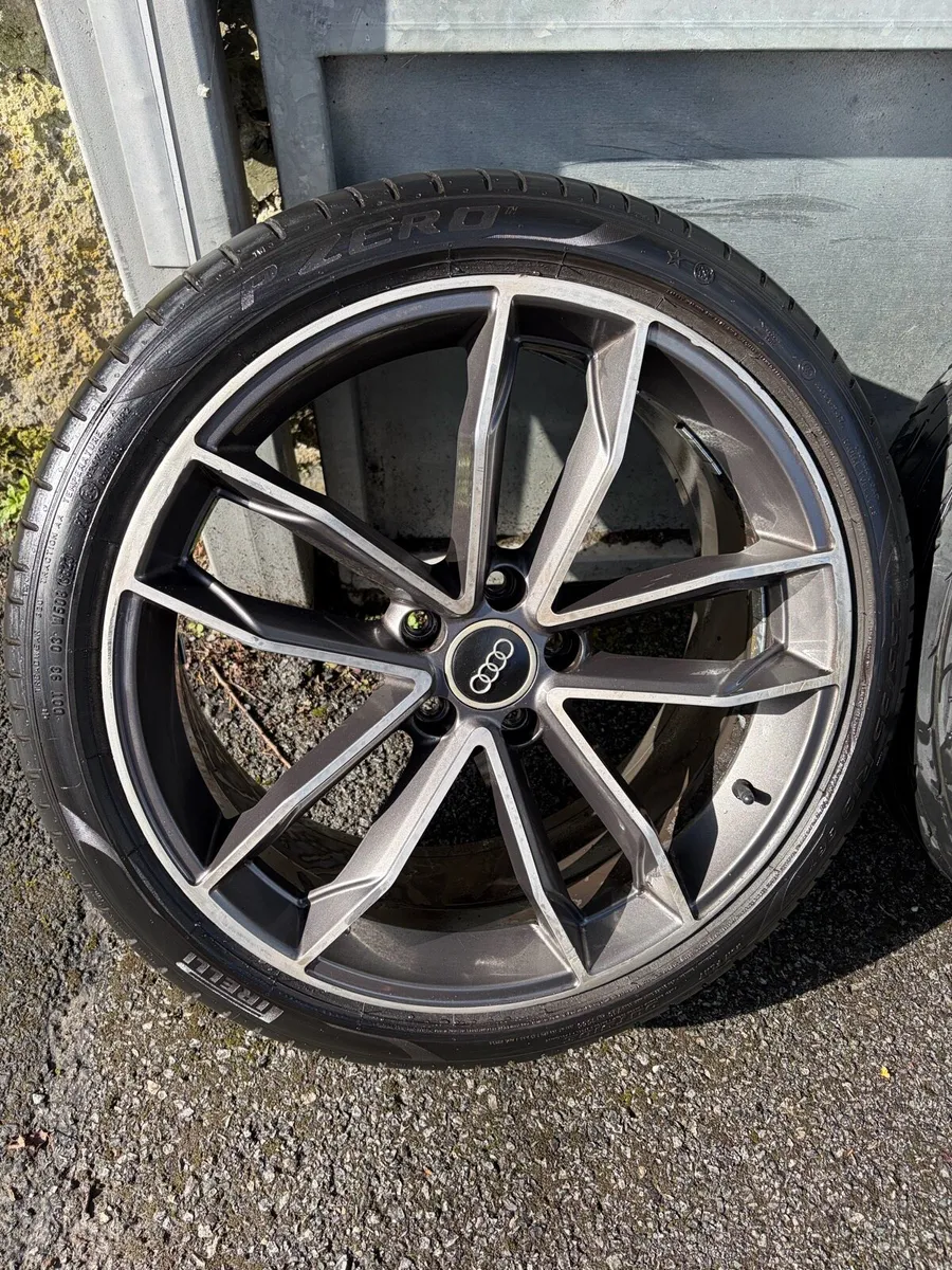 19 inch Audi S line wheels - Image 1