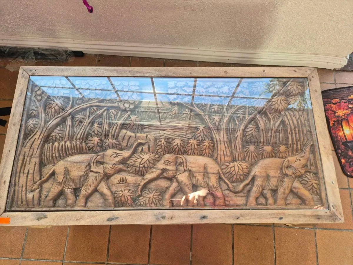 Hand carved Thai coffee table - Image 3