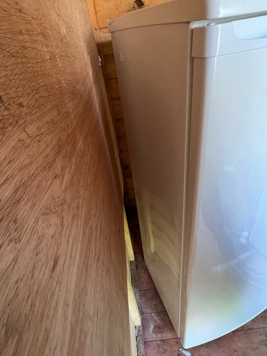 Fridge freezer - Image 3