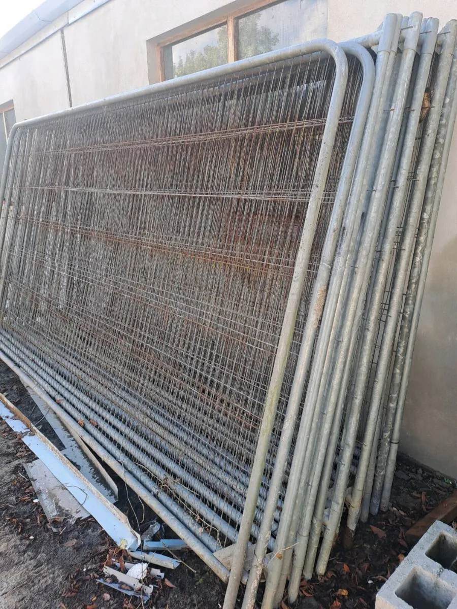Fencing - Image 2