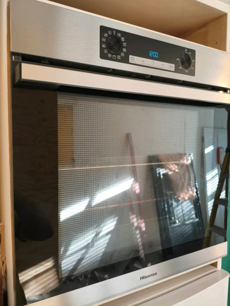 Hisense single oven - Image 3