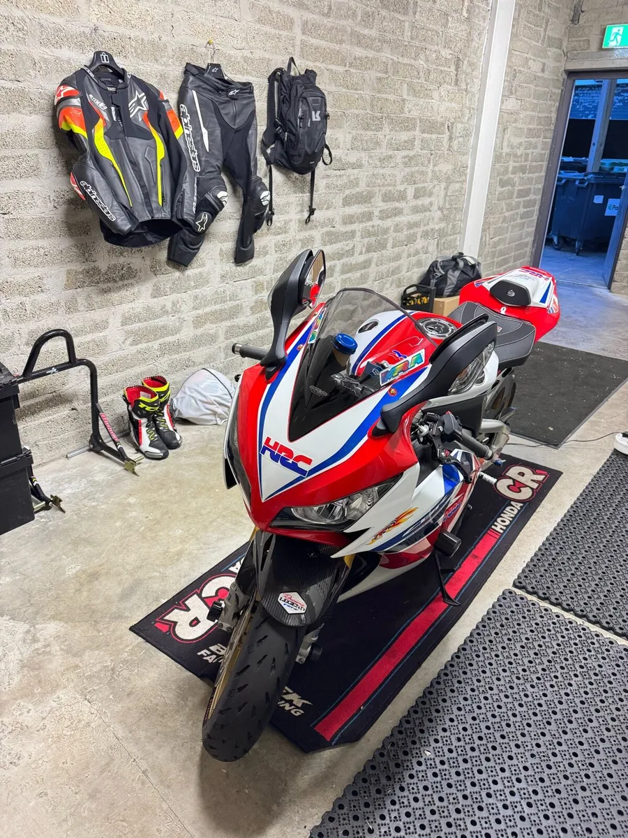 Honda Cbr 1000rr sp - Image 3